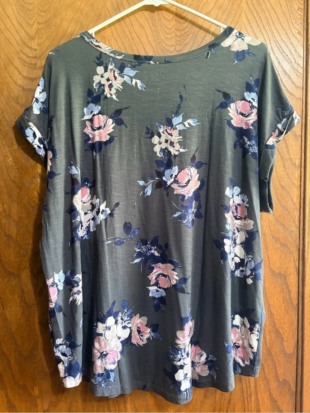 Maurices 24/7 Large Clara Floral Tee NWT